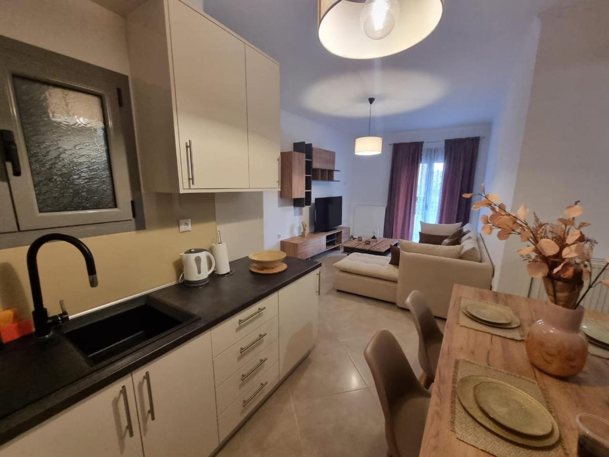 Agora Luxury Apartment 1 Loutráki Esterno foto