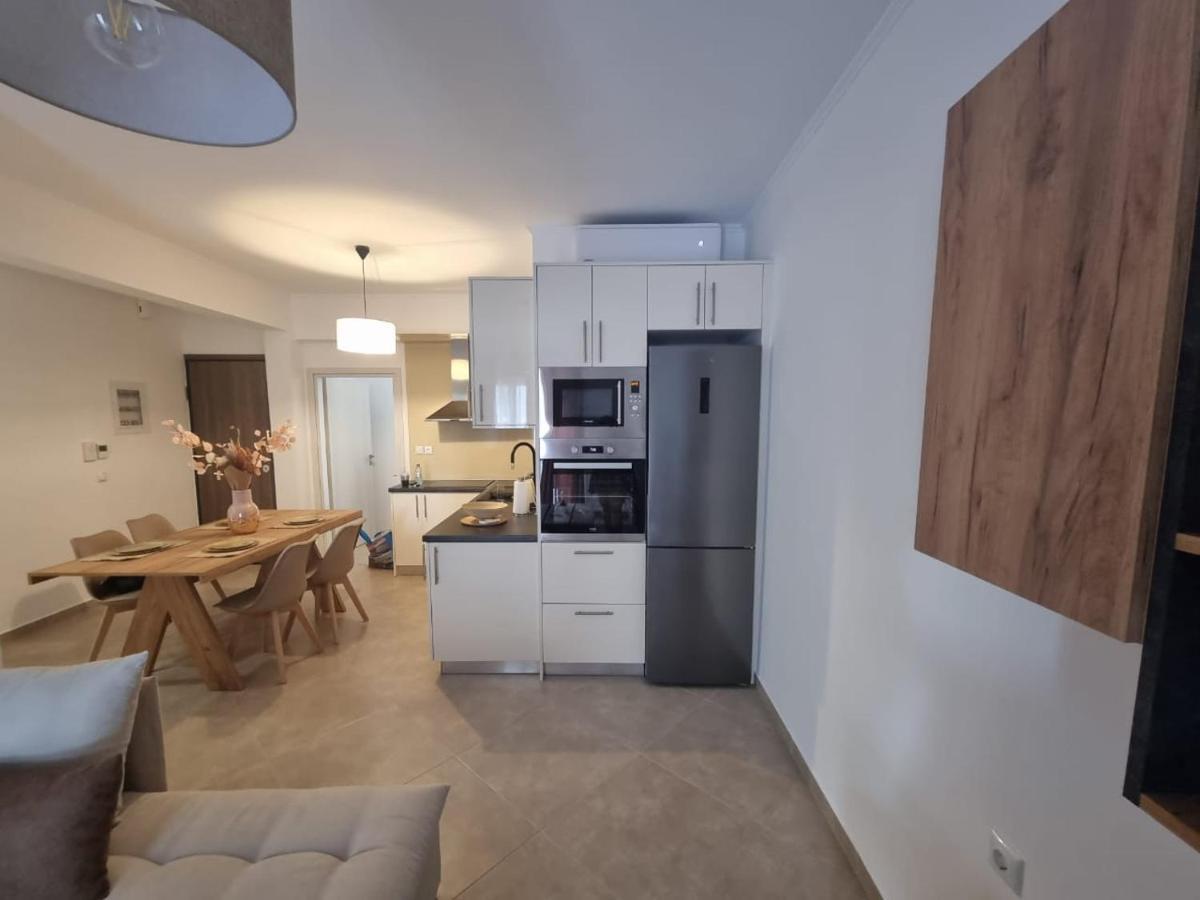 Agora Luxury Apartment 1 Loutráki Esterno foto